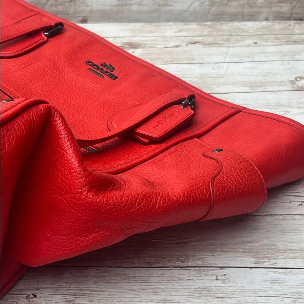 TOTE ONLY Coach Vibrant Red Orange Large Leather Tote